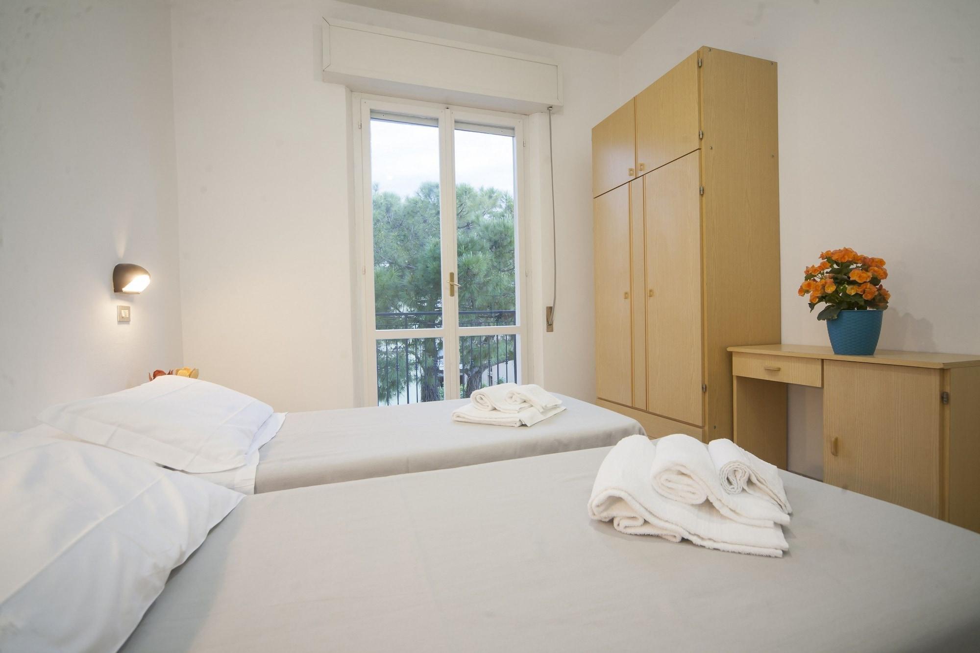 Hotel Blue Sky Rimini Exterior photo