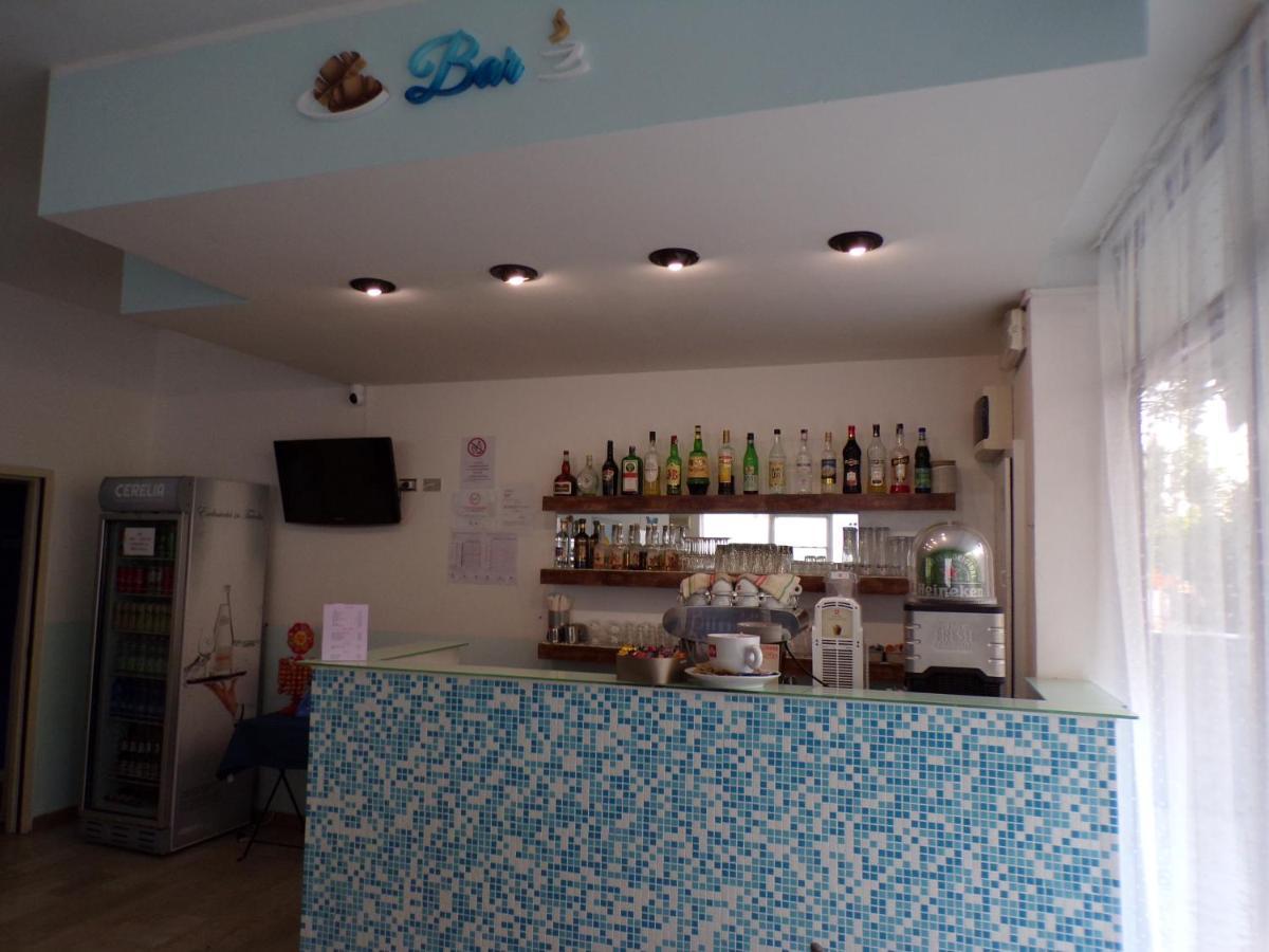 Hotel Blue Sky Rimini Exterior photo