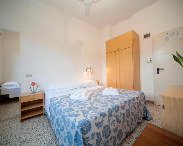 Hotel Blue Sky Rimini Exterior photo